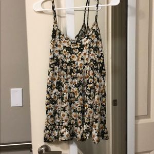 Size Small Wet Seal Open Back Flower Shirt